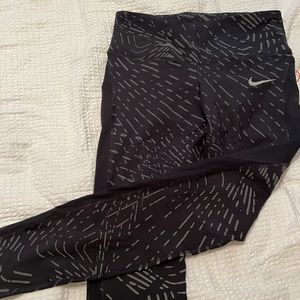 Womens Nike Dri-Fit leggings